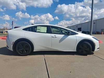 2027 Toyota Prius LE