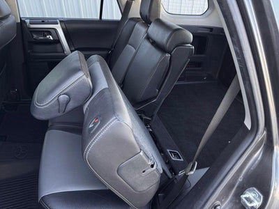 2022 Toyota 4RUNNER SR5 Premium
