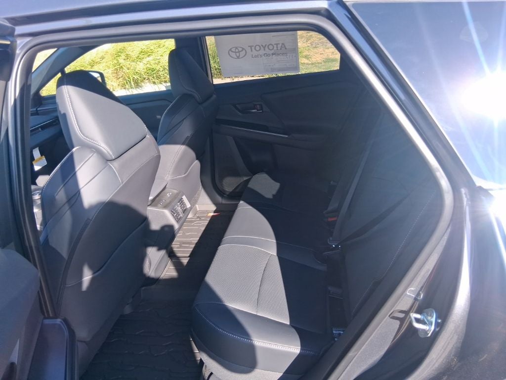 2026 Toyota bZ Woodland bZ Woodland Premium