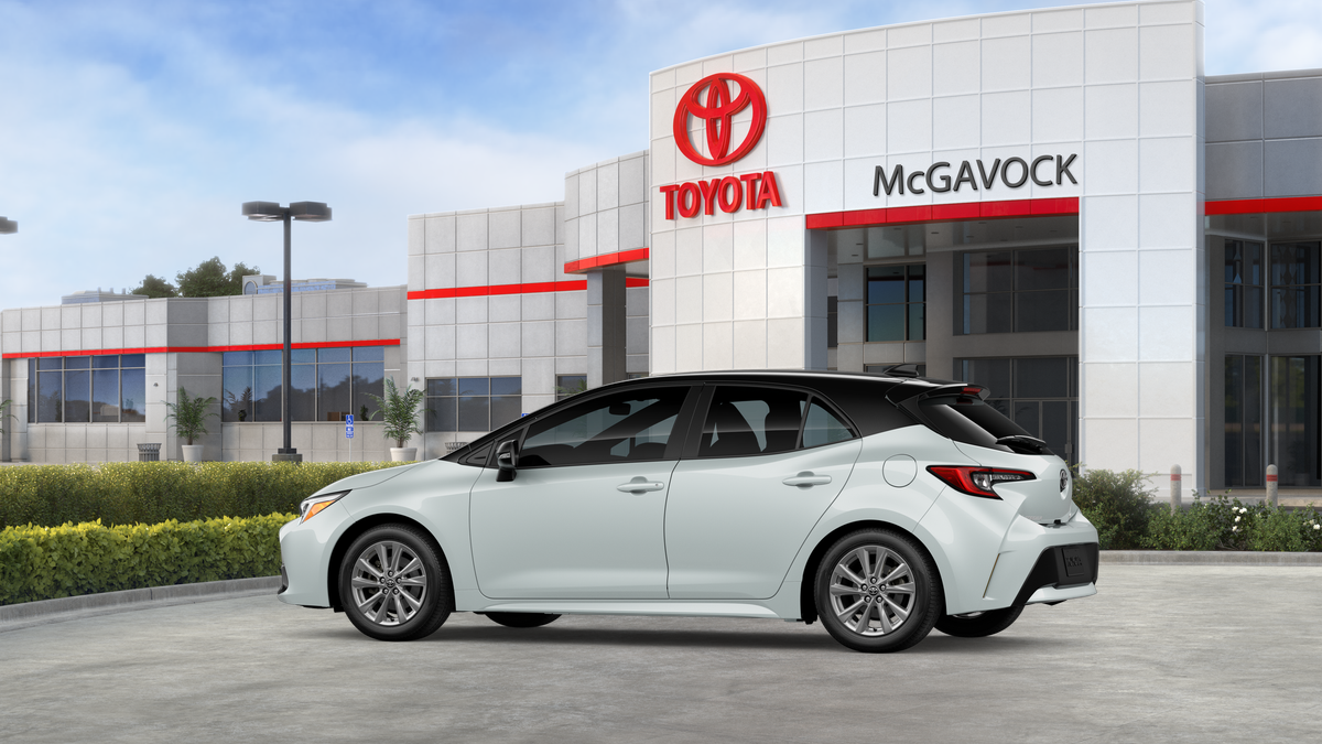2026 Toyota Corolla Hatchback SE