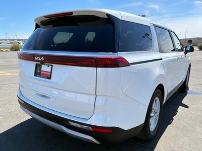 2024 Kia Carnival LX