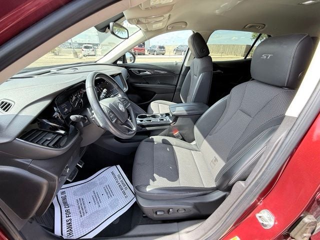 2022 Buick Envision Preferred