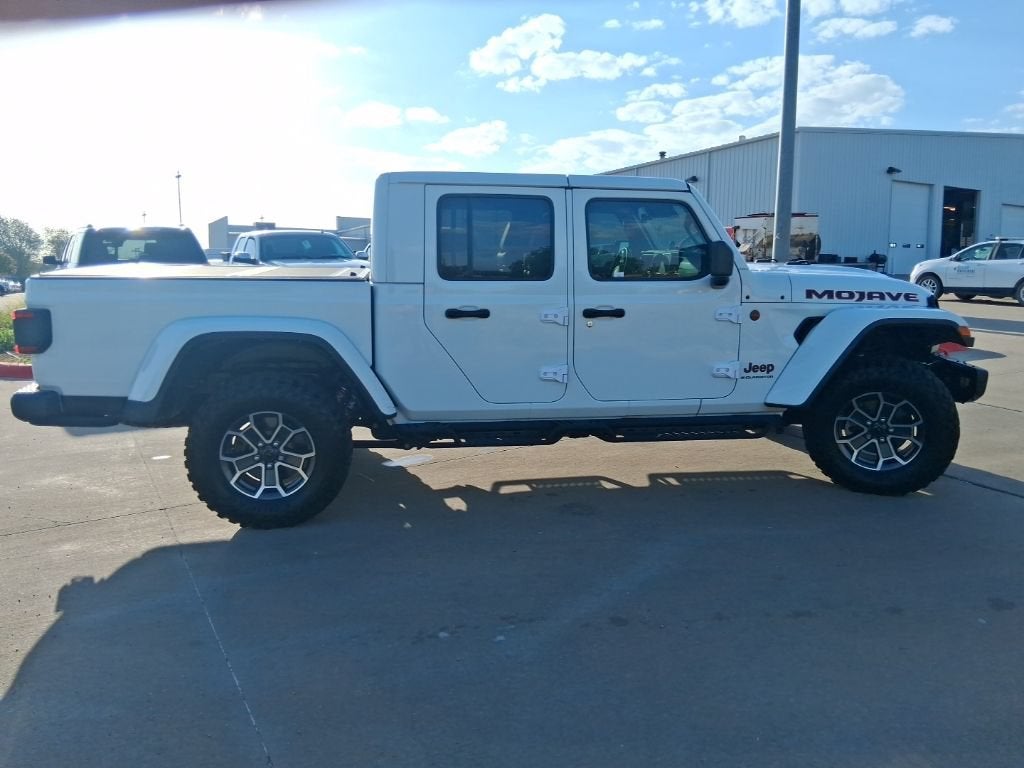 2024 Jeep Gladiator Mojave X