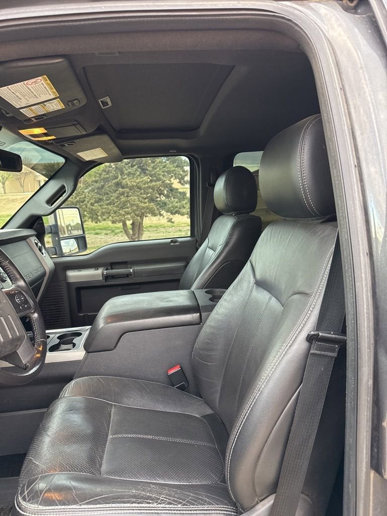 2015 Ford Super Duty F-250 SRW Lariat