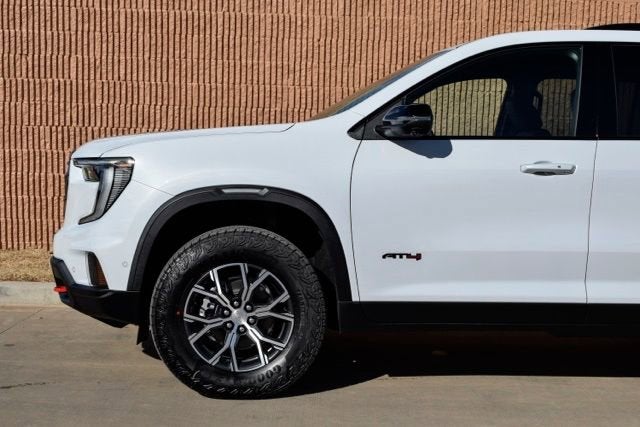 2026 GMC Acadia AT4