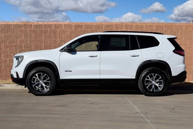 2026 GMC Acadia AT4