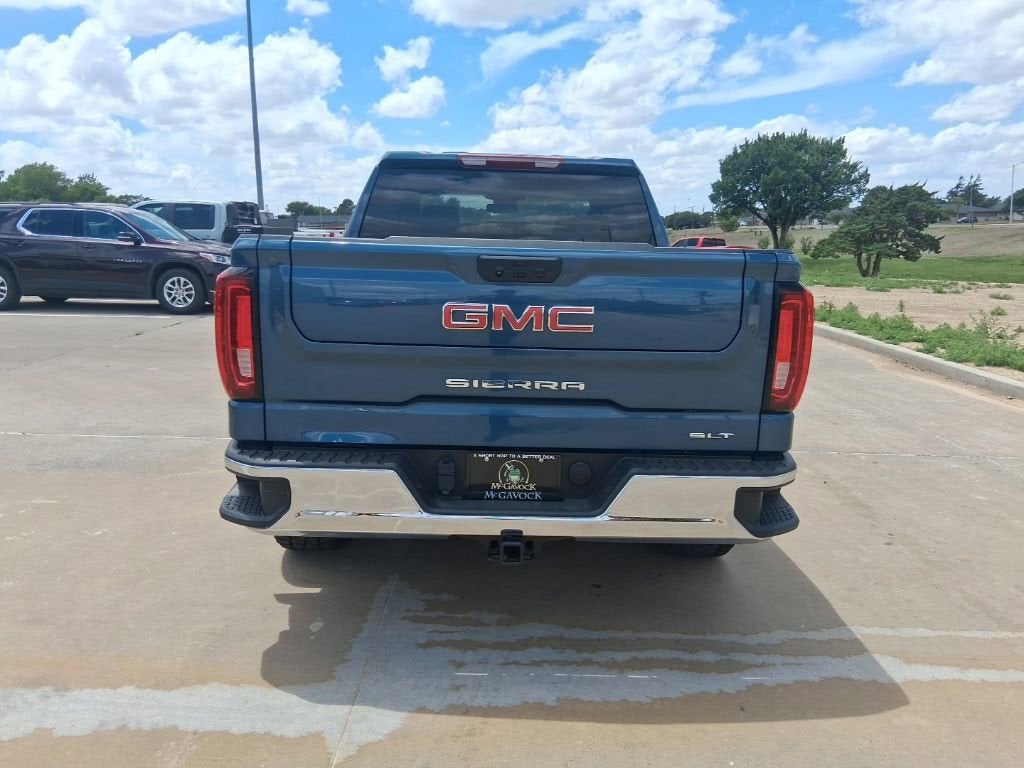 2024 GMC Sierra 1500 SLT