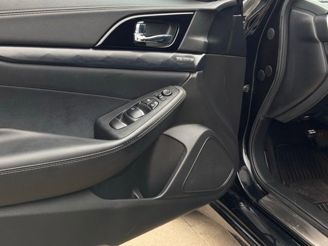 2021 Nissan Maxima Platinum