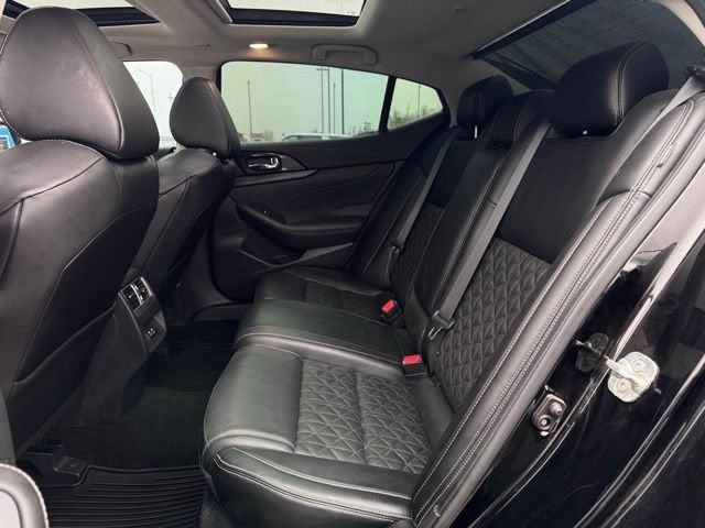 2021 Nissan Maxima Platinum