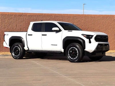 2024 Toyota Tacoma 4WD TRD Sport Hybrid