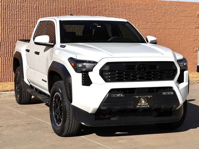 2024 Toyota Tacoma 4WD TRD Sport Hybrid