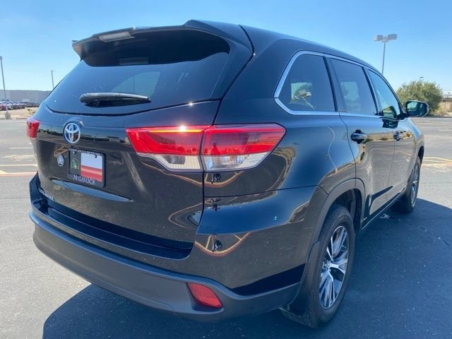 2019 Toyota Highlander LE