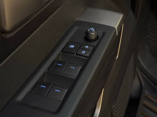 2023 Toyota Tundra 4WD SR5