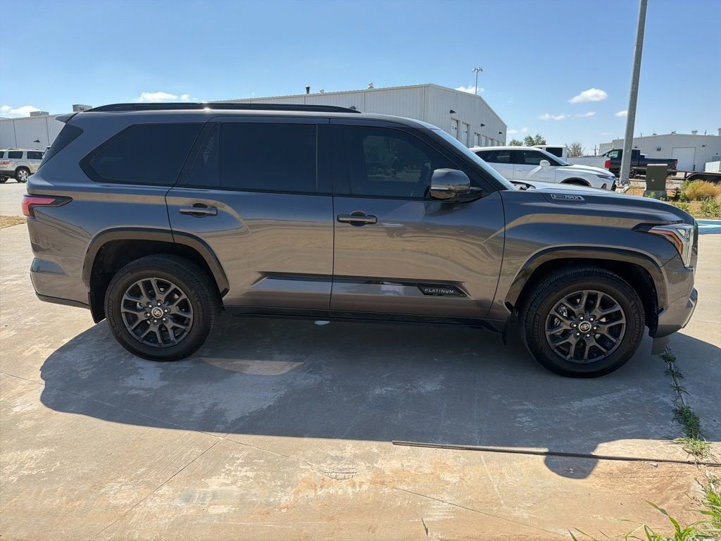 2023 Toyota Sequoia SR5