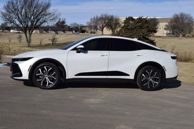 2023 Toyota Crown XLE